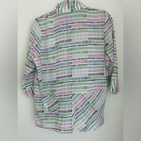 TERRA SJ Apparel  Size S 3/4 Sleeve Button Down collared asymmetrical pockets - Picture 3 of 8